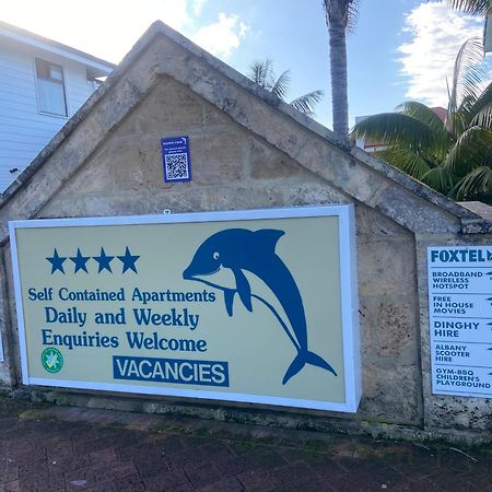 Dolphin Lodge Albany - Self Contained Apartments At Middleton Beach Buitenkant foto