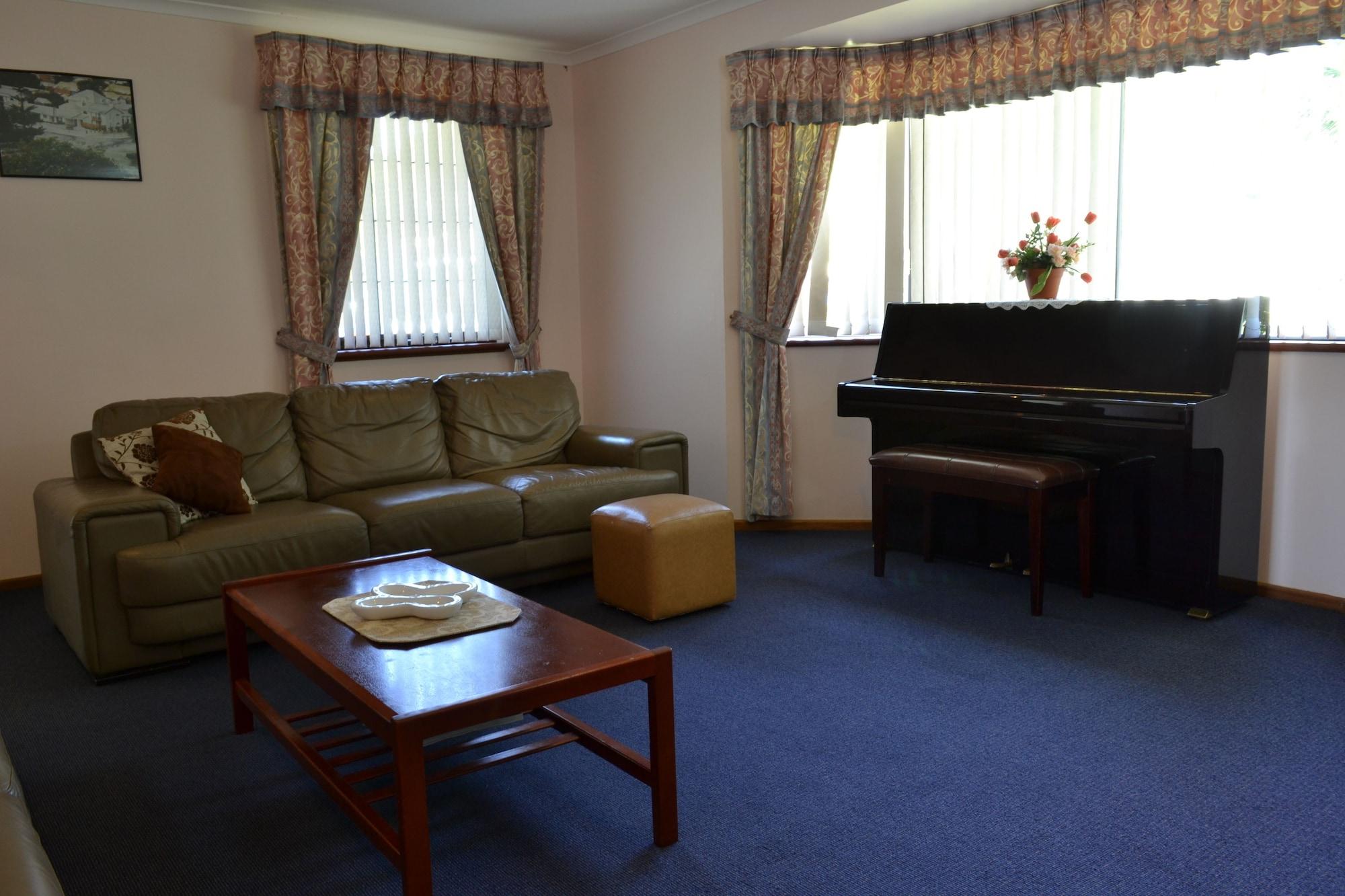 Dolphin Lodge Albany - Self Contained Apartments At Middleton Beach Buitenkant foto
