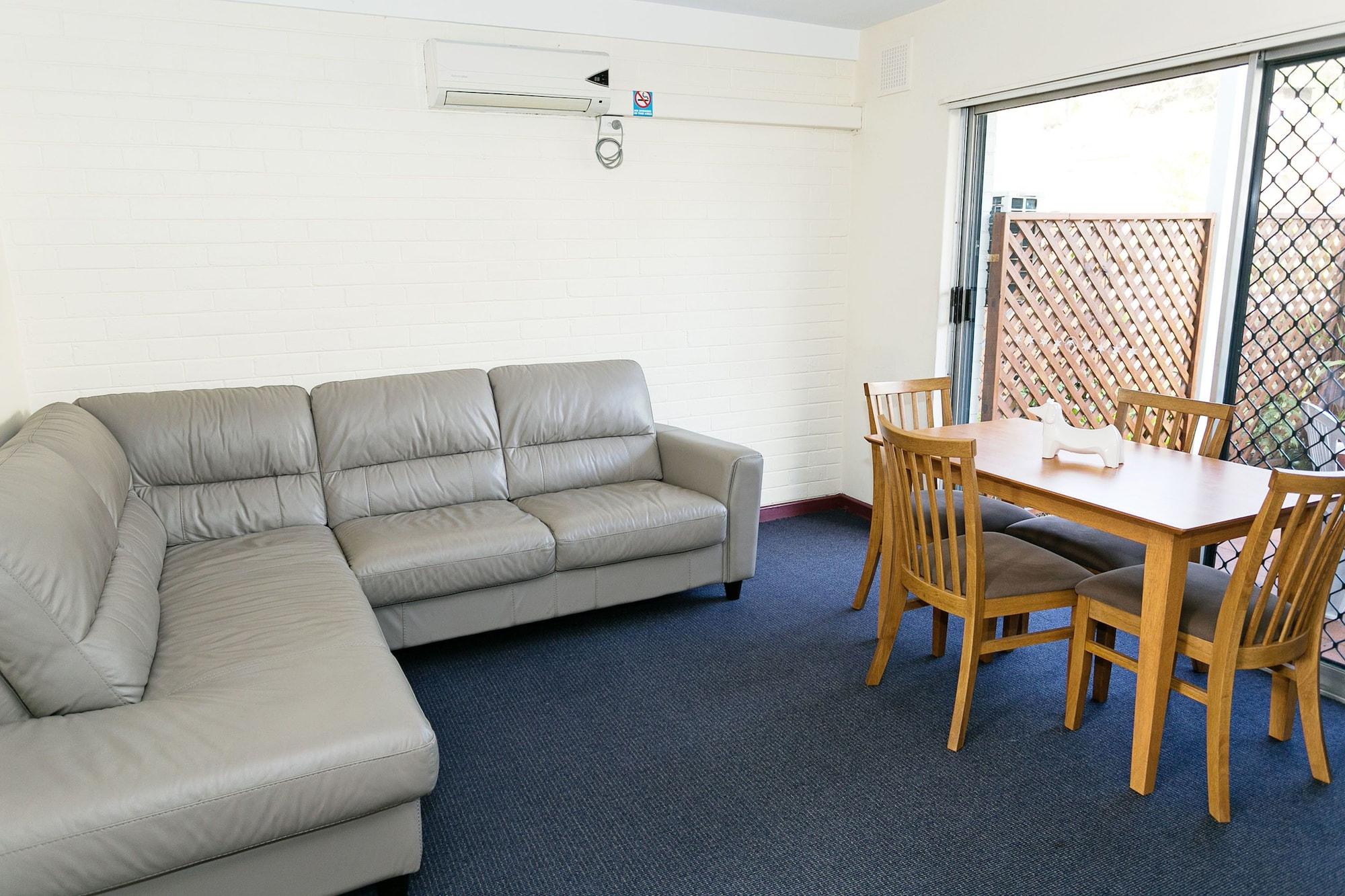Dolphin Lodge Albany - Self Contained Apartments At Middleton Beach Buitenkant foto