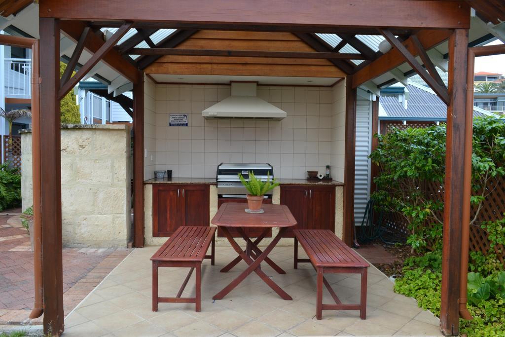 Dolphin Lodge Albany - Self Contained Apartments At Middleton Beach Buitenkant foto