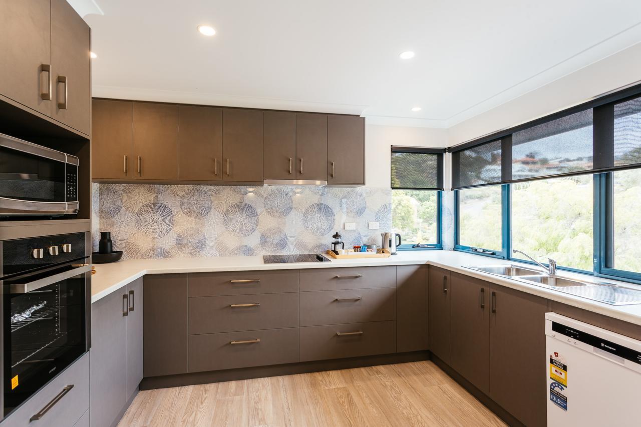 Dolphin Lodge Albany - Self Contained Apartments At Middleton Beach Buitenkant foto