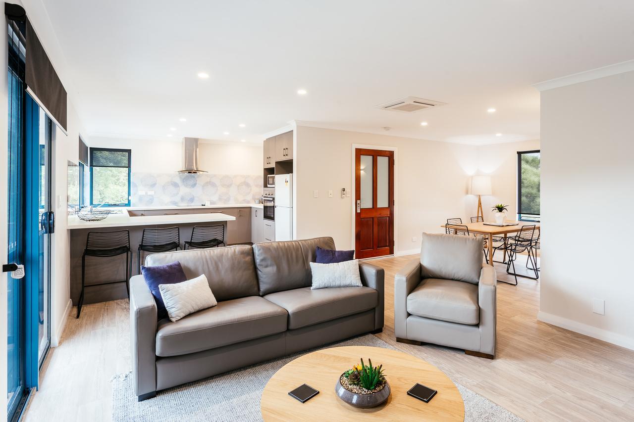 Dolphin Lodge Albany - Self Contained Apartments At Middleton Beach Buitenkant foto