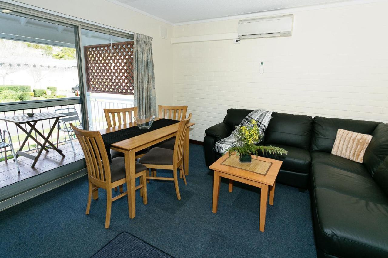 Dolphin Lodge Albany - Self Contained Apartments At Middleton Beach Buitenkant foto