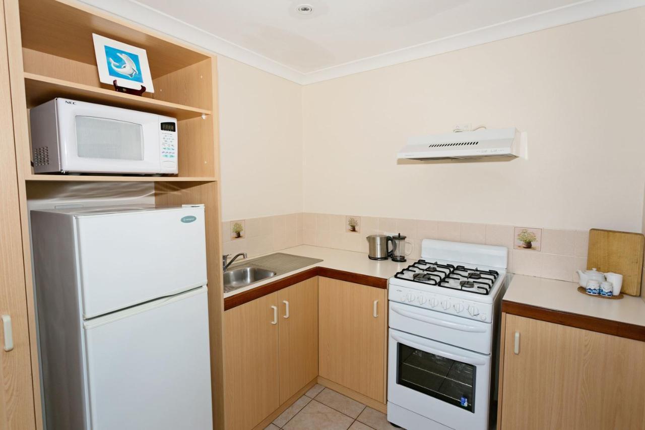 Dolphin Lodge Albany - Self Contained Apartments At Middleton Beach Buitenkant foto